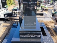 Nagrobek granitowy pojedyńczy